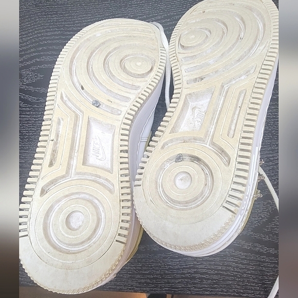 Women's Nike Air Force One Shadow, Pale Ivory Light Zitron, Size 10 - Picture 5 of 6